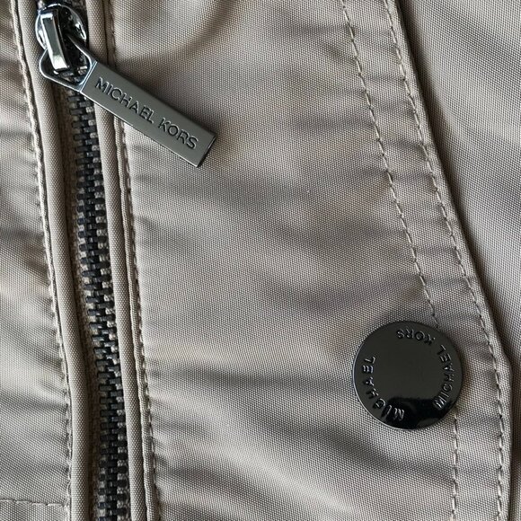 MICHAEL KORS Jacket Hood can zipped in, taupe pewter hardware Utility Anorak L - Picture 10 of 16